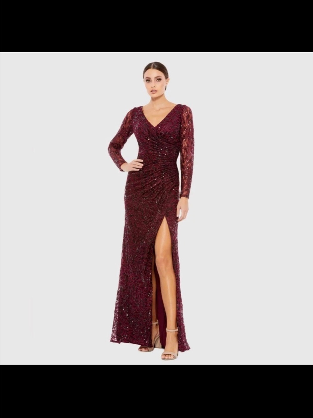 Mac‎ Duggal 12412 Long Sleeve Ruched Sequined V-Neck Gown in Garnet Size: 6, NWT